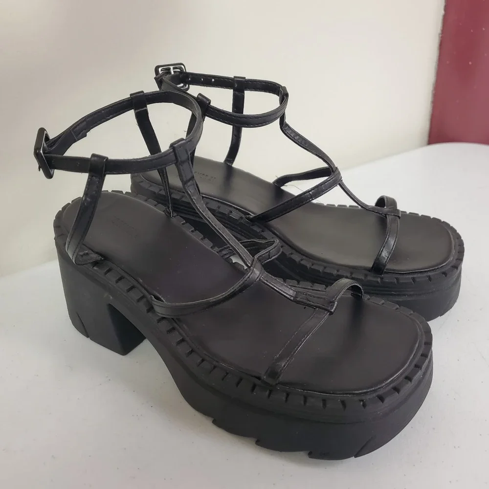 Forever 21 Womens Y2K Chunky Platform Strappy Heels Size 8 Black Summer Coquette
